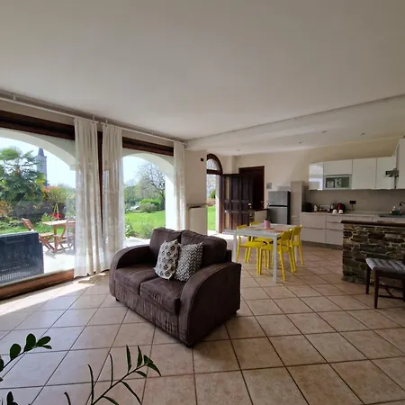L'oasi Amena Apartment Ameno